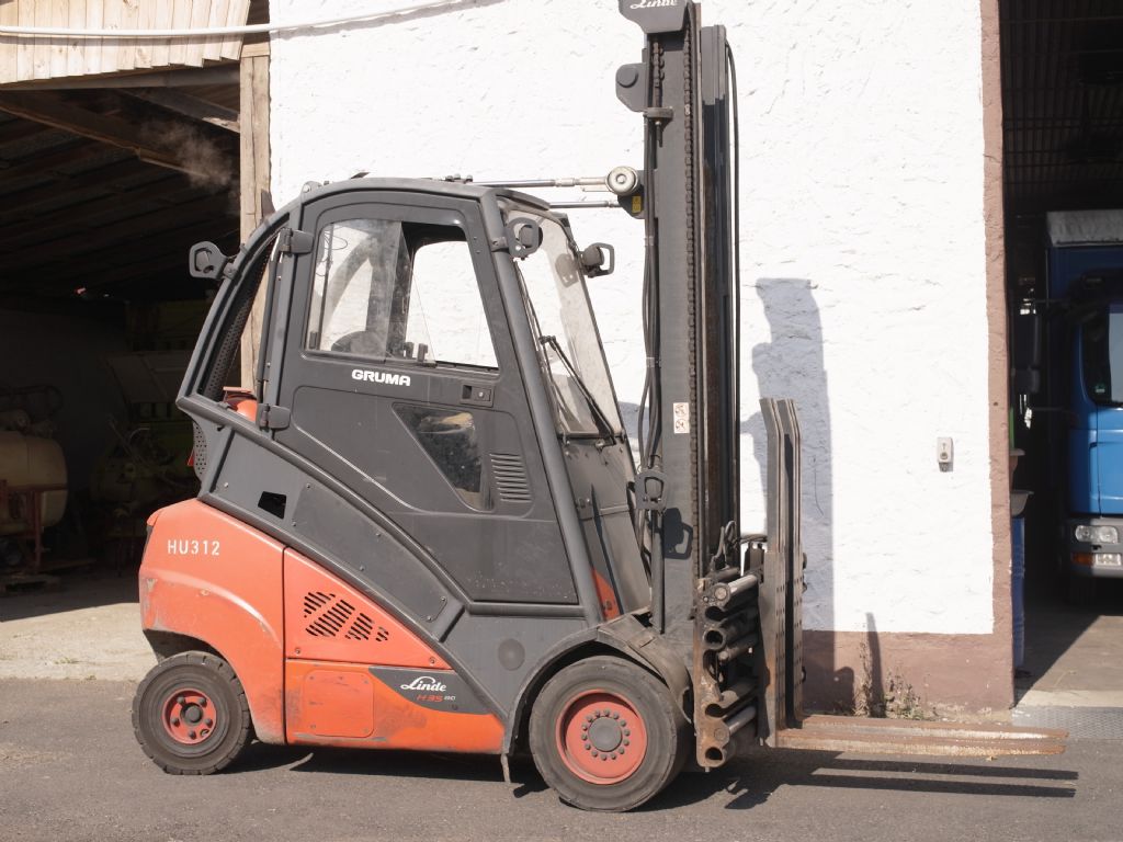 Linde-H 35T -02-Treibgasstapler-www.gabelstapler-schmidt.de