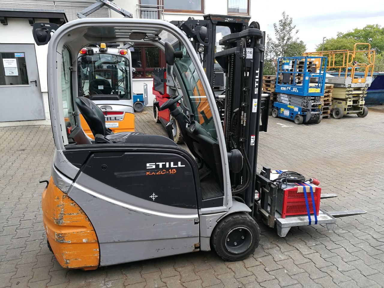 Still RX20-18 Elektro 3 Rad-Stapler www.schmidt-falbe.de