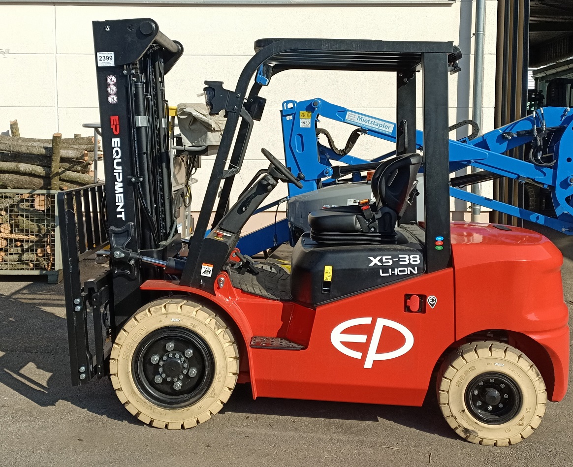 EP EFL382X5 (4,8) Elektro 4 Rad-Stapler www.schmidt-falbe.de EP EFL382X5 (4,8) Elektro 4 Rad-Stapler www.schmidt-falbe.de