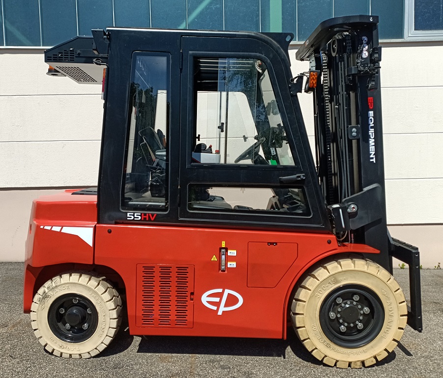 EP EFL553-HV-6 (5,0) Elektro 4 Rad-Stapler www.schmidt-falbe.de EP EFL553-HV-6 (5,0) Elektro 4 Rad-Stapler www.schmidt-falbe.de