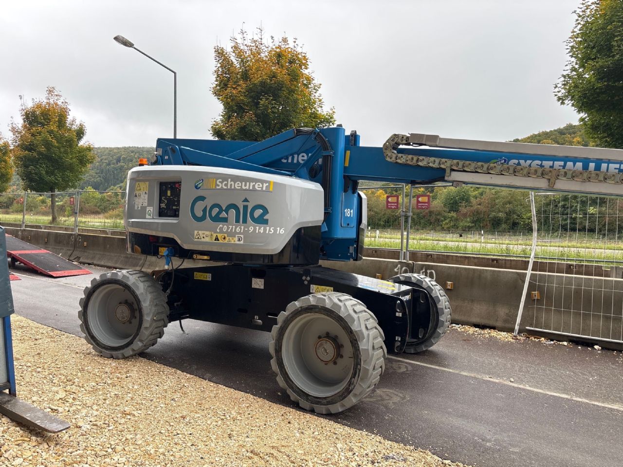 Genie Z60/37 FE Gelenkteleskopb�hne www.schmidt-falbe.de