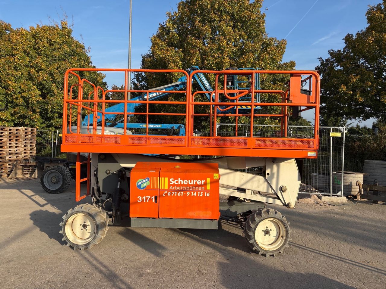 *Sonstige Snorkel SL26SL Scherenarbeitsb�hne www.schmidt-falbe.de