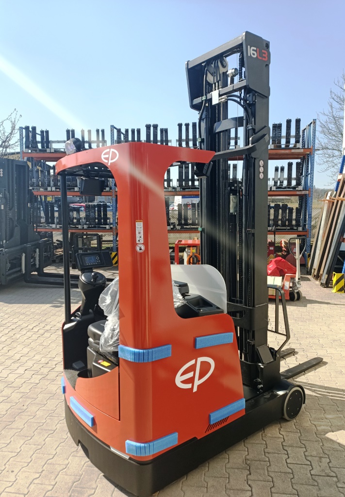 EP CQD16L3 (7,5) Schubmaststapler www.schmidt-falbe.de