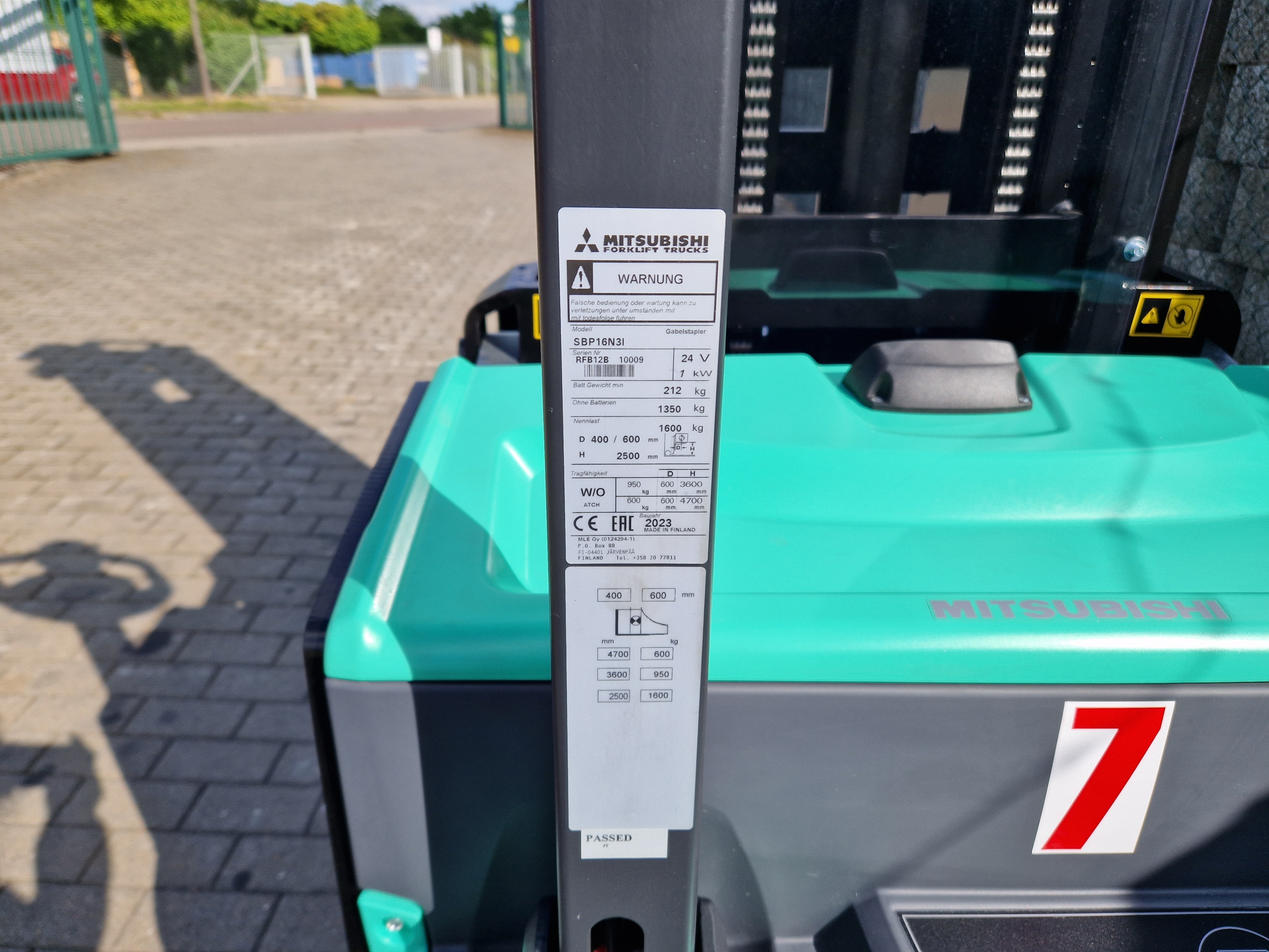 Mitsubishi-SBP16N3I-Hochhubwagen-www.schuetze-gabelstapler.de