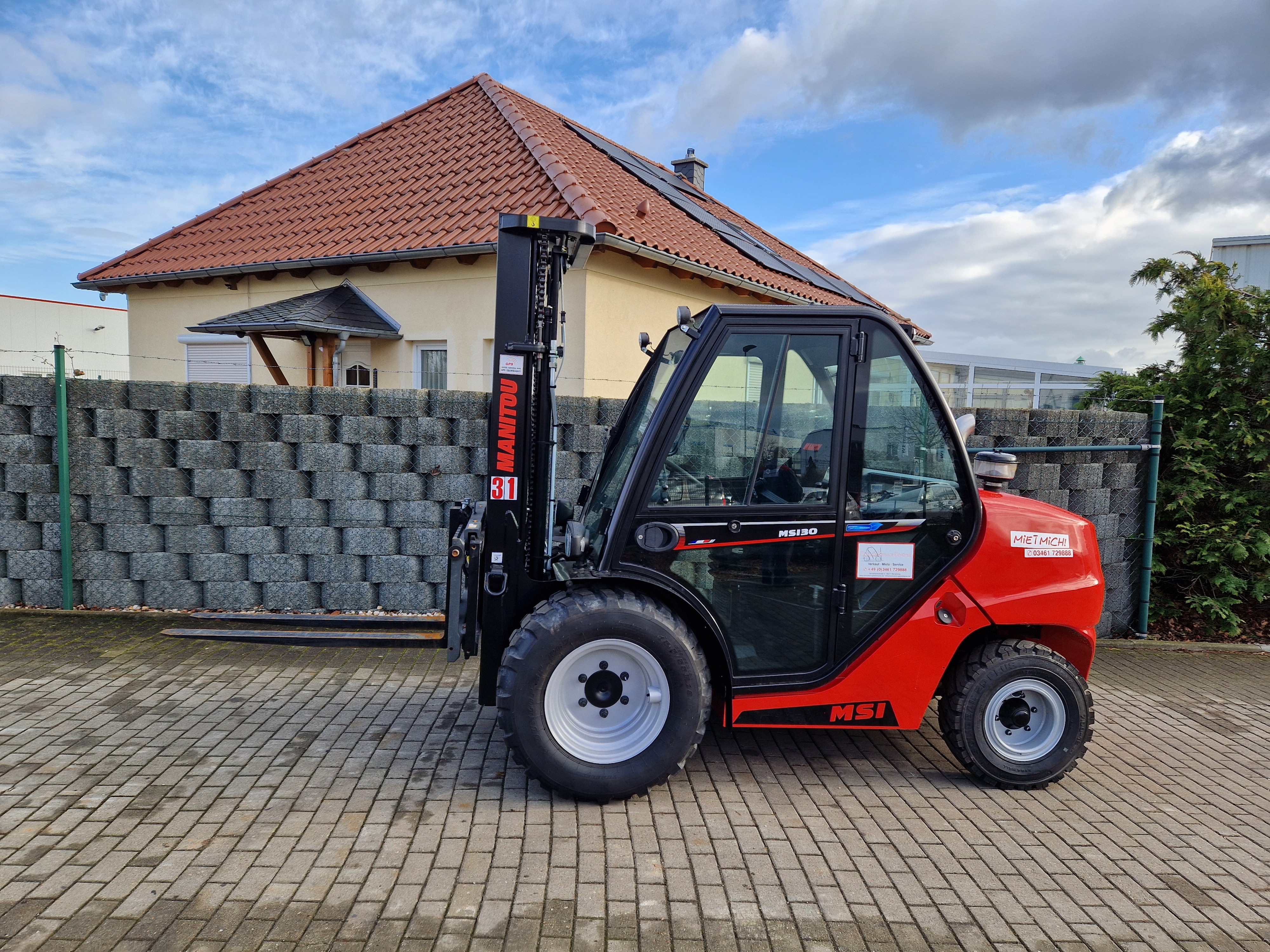 Manitou-MSI30T(S5)-Gelndestapler-www.schuetze-gabelstapler.de