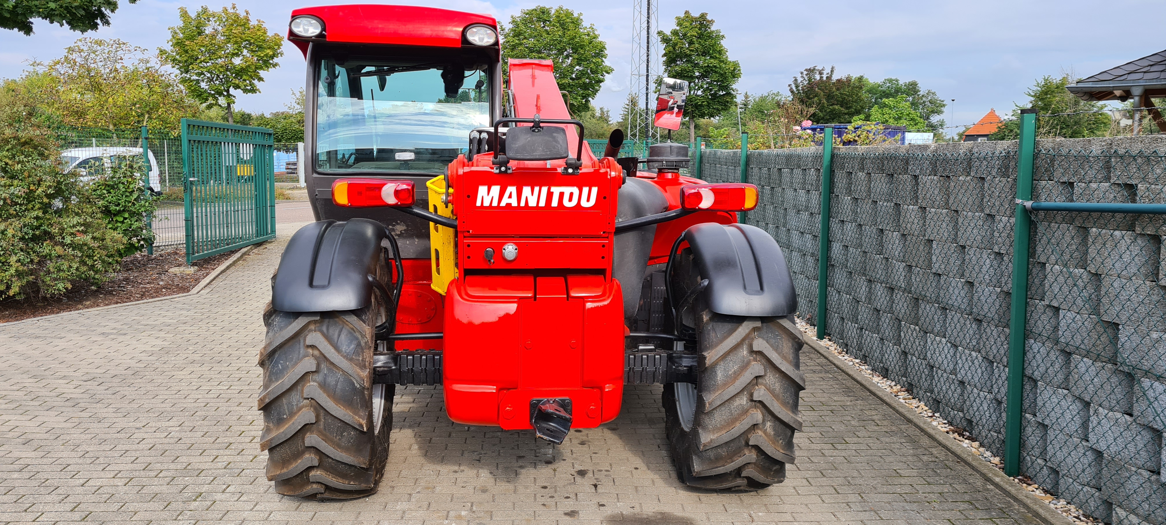 Manitou-MLT634 120-Teleskopstapler starr-www.schuetze-gabelstapler.de