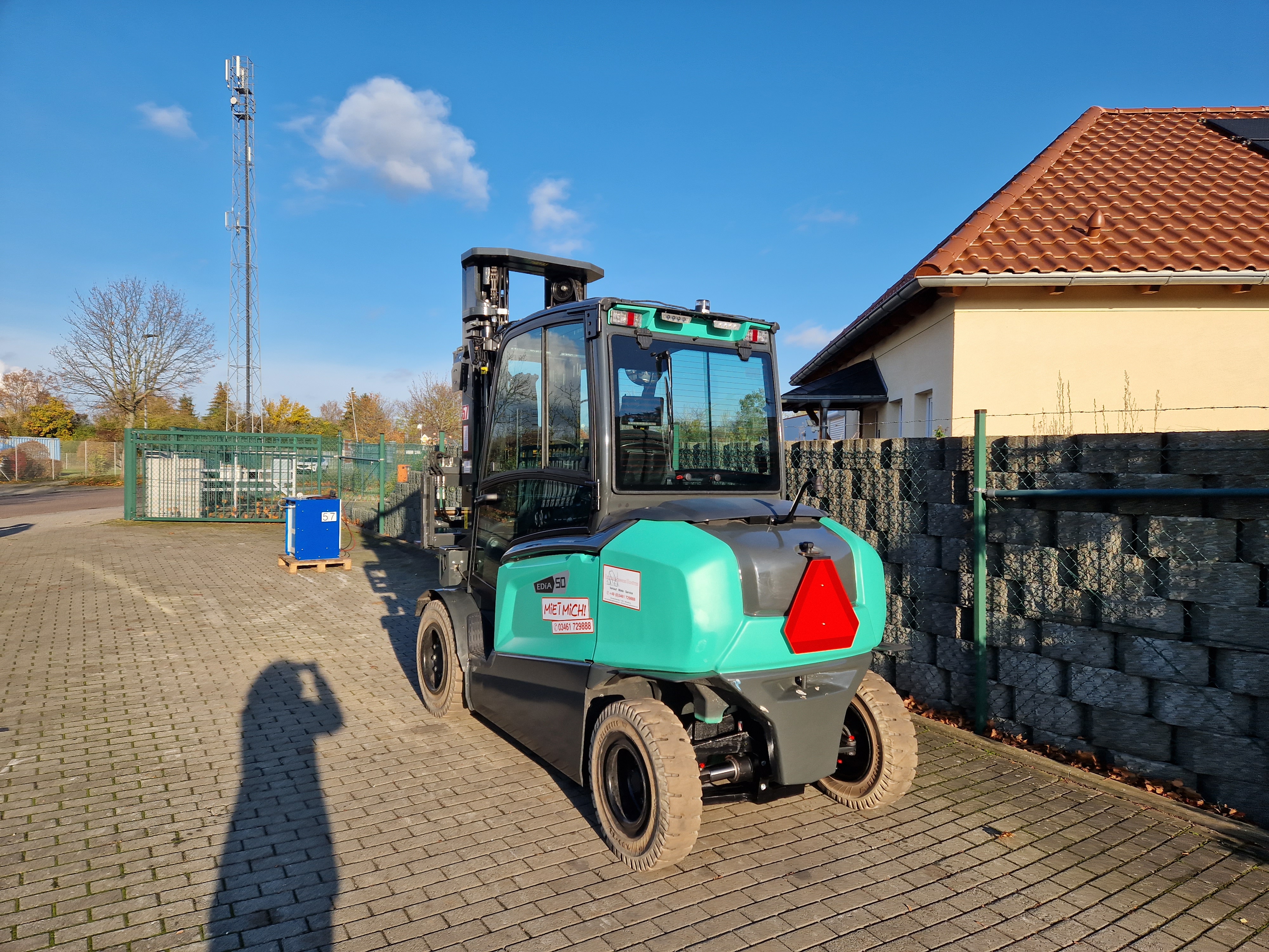 Mitsubishi-FB50N-Elektro 4 Rad-Stapler-www.schuetze-gabelstapler.de