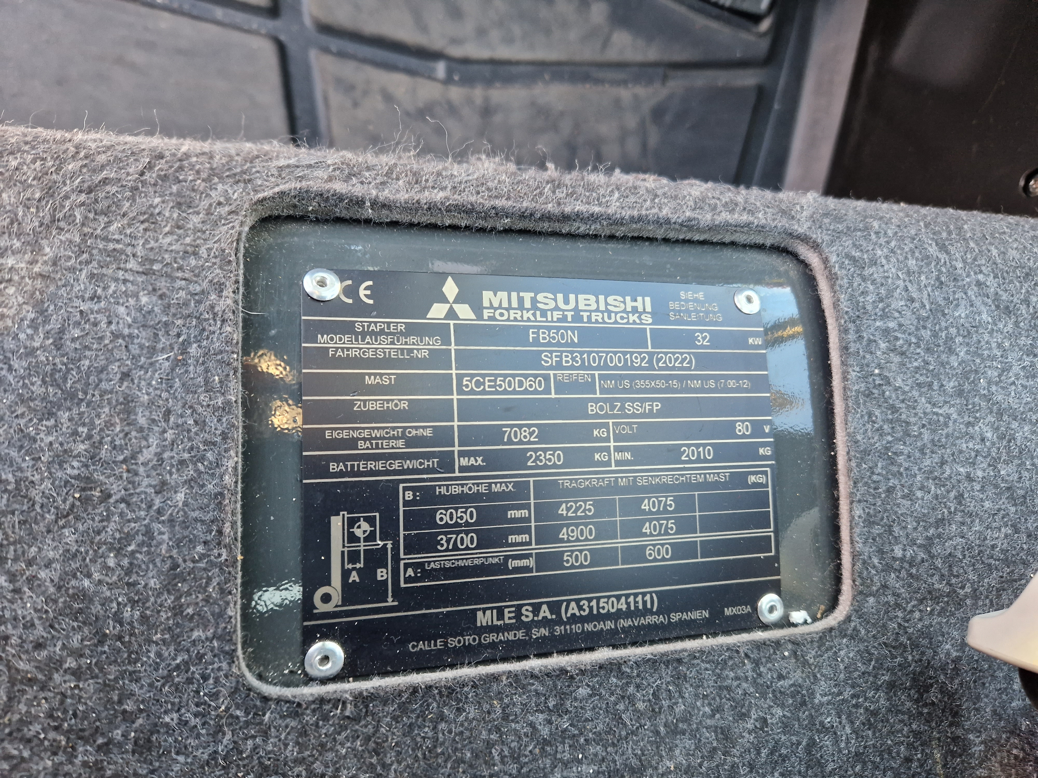 Mitsubishi-FB50N-Elektro 4 Rad-Stapler-www.schuetze-gabelstapler.de