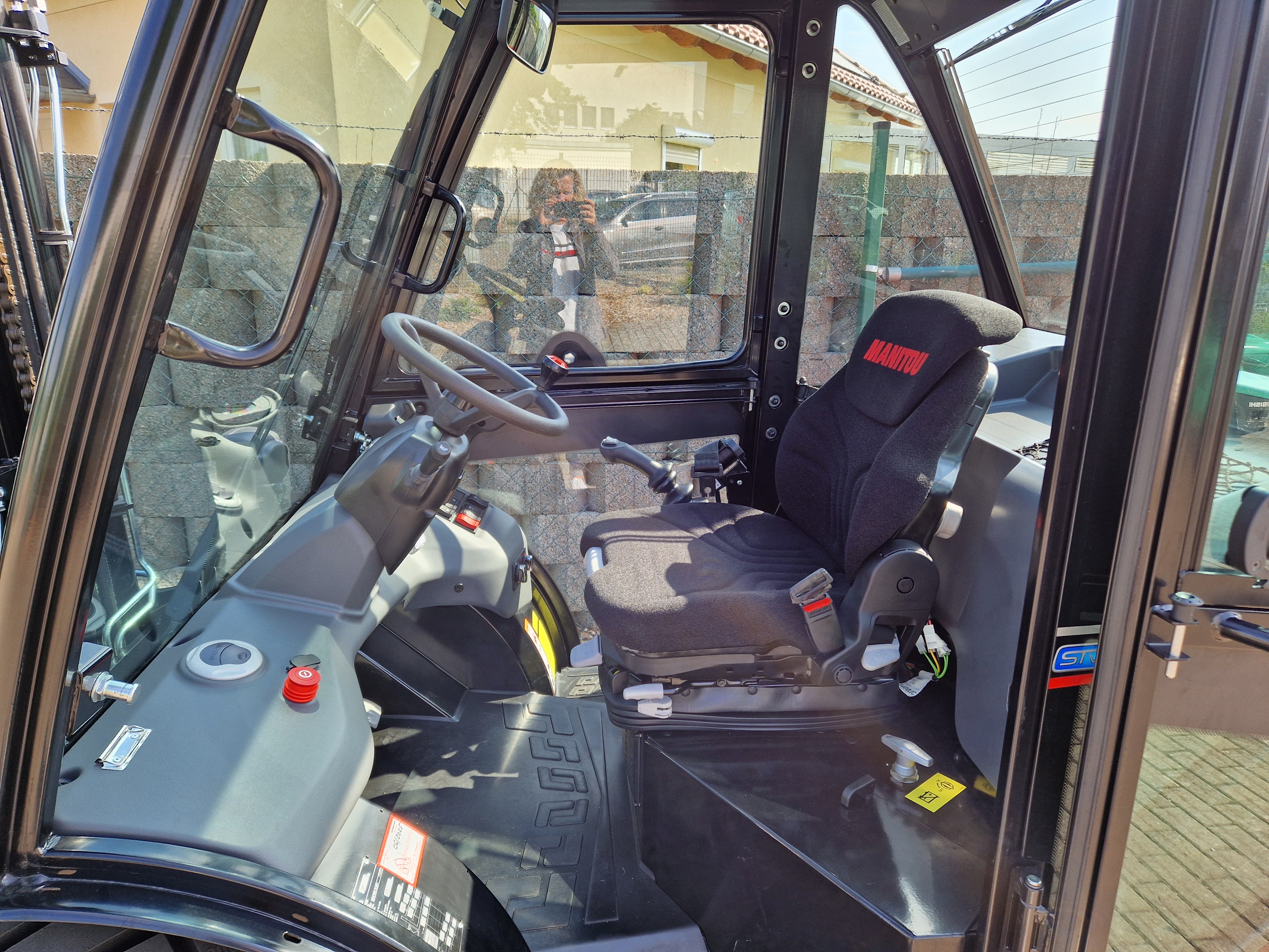 Manitou-MSI30T (S5)-Gelndestapler-www.schuetze-gabelstapler.de