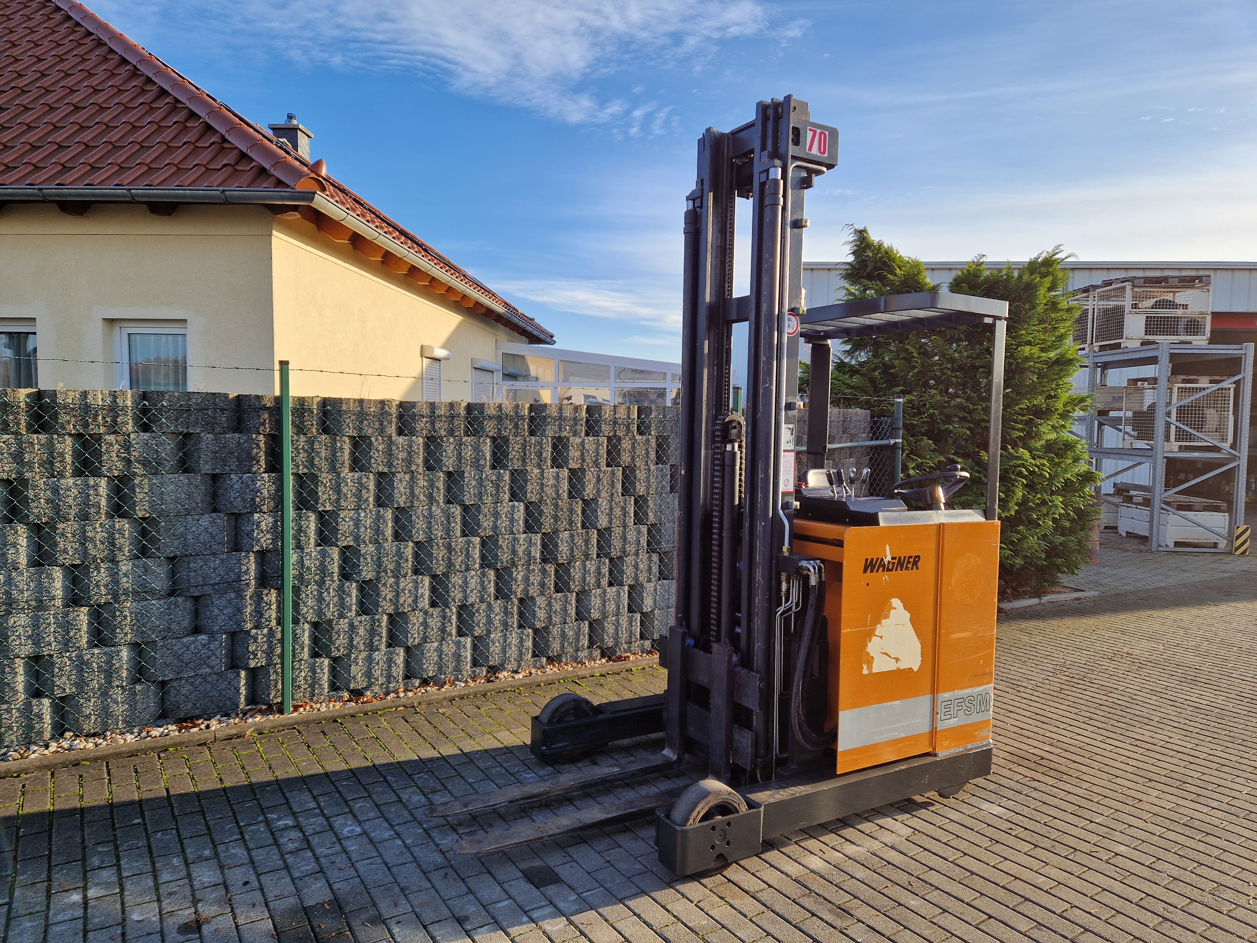 Wagner-EFSM140-Schubmaststapler-www.schuetze-gabelstapler.de