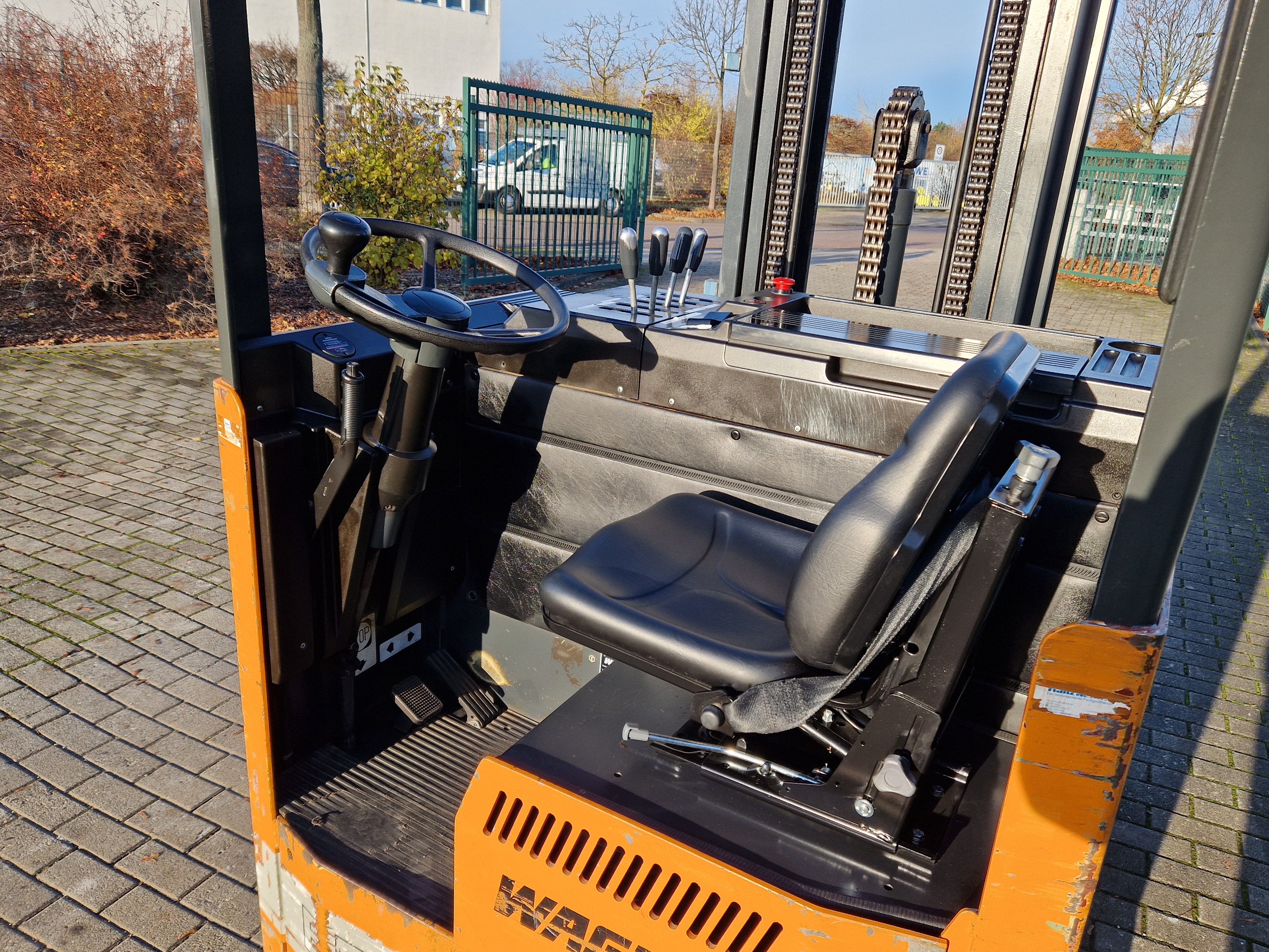 Wagner-EFSM140-Schubmaststapler-www.schuetze-gabelstapler.de