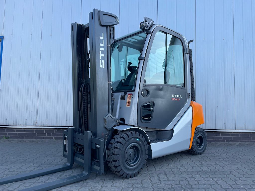 Still RX70-25 Dieselstapler www.schumacher-gabelstapler.de