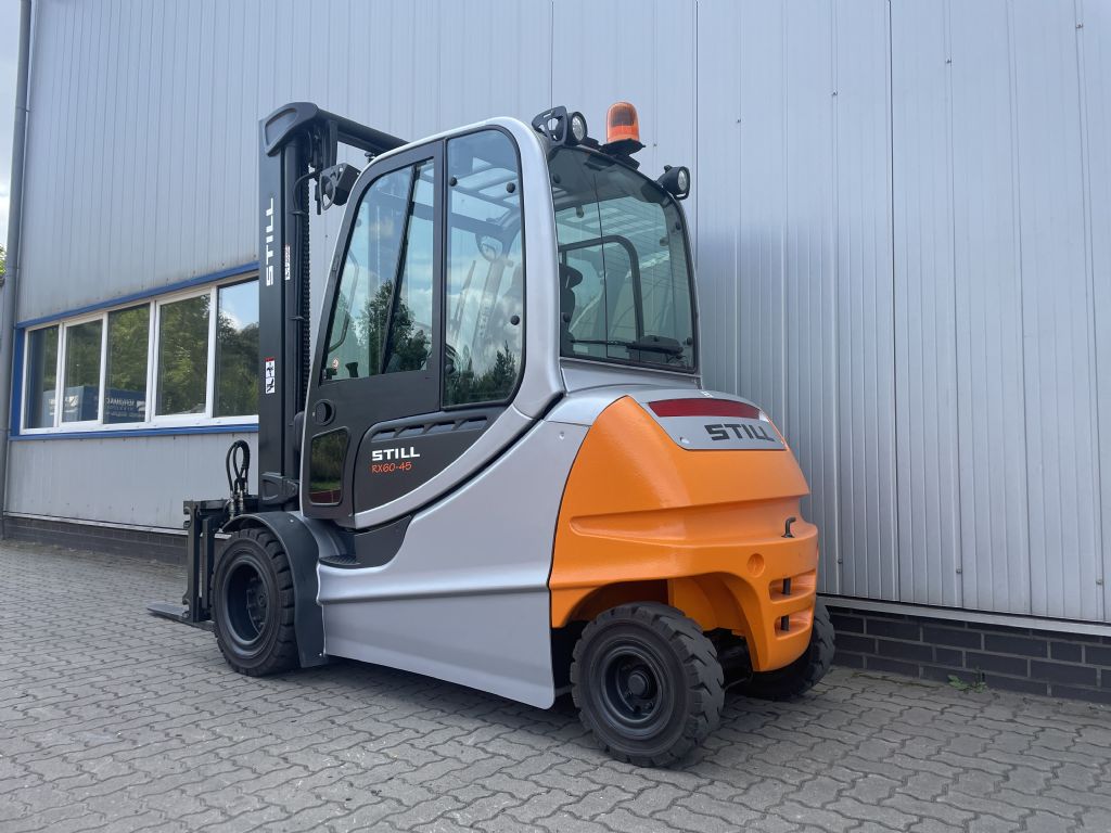 Still RX60-45 - AKKU 88% Elektro 4 Rad-Stapler www.schumacher-gabelstapler.de Still RX60-45 - AKKU 88% Elektro 4 Rad-Stapler www.schumacher-gabelstapler.de