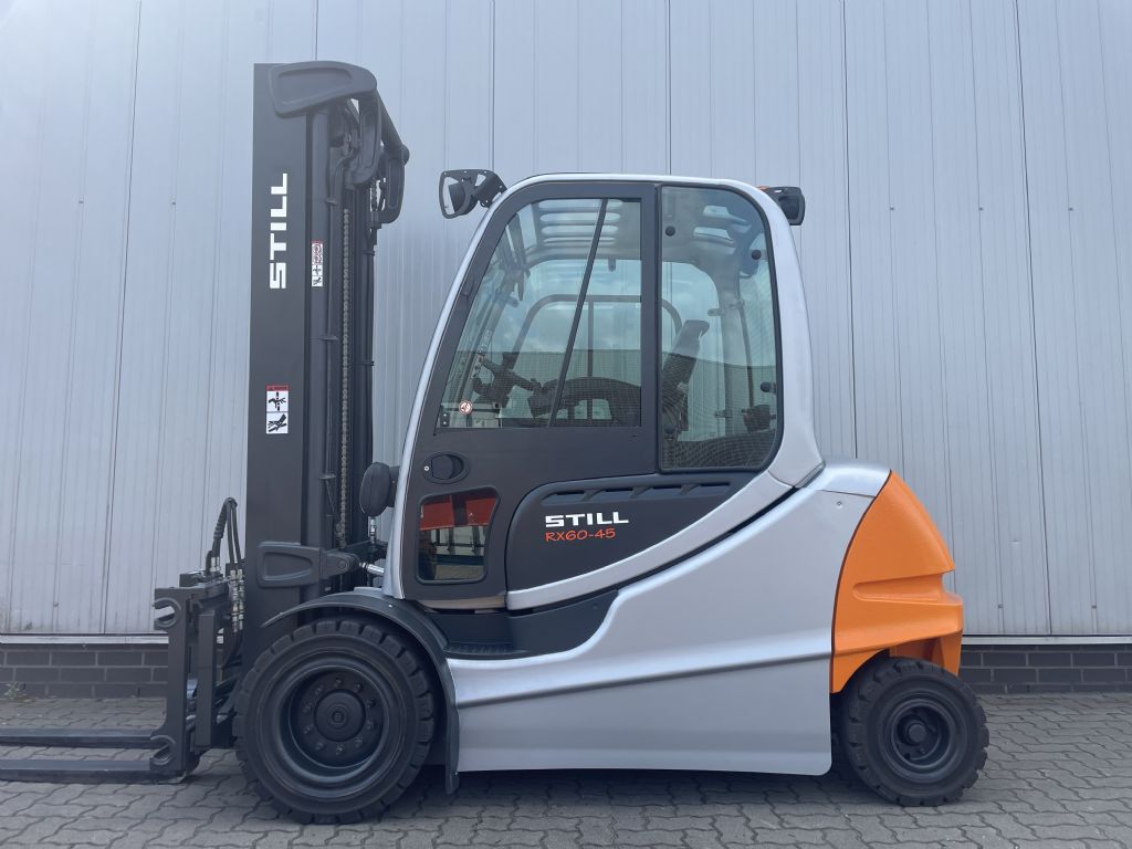Still RX60-45 - AKKU 88% Elektro 4 Rad-Stapler www.schumacher-gabelstapler.de Still RX60-45 - AKKU 88% Elektro 4 Rad-Stapler www.schumacher-gabelstapler.de