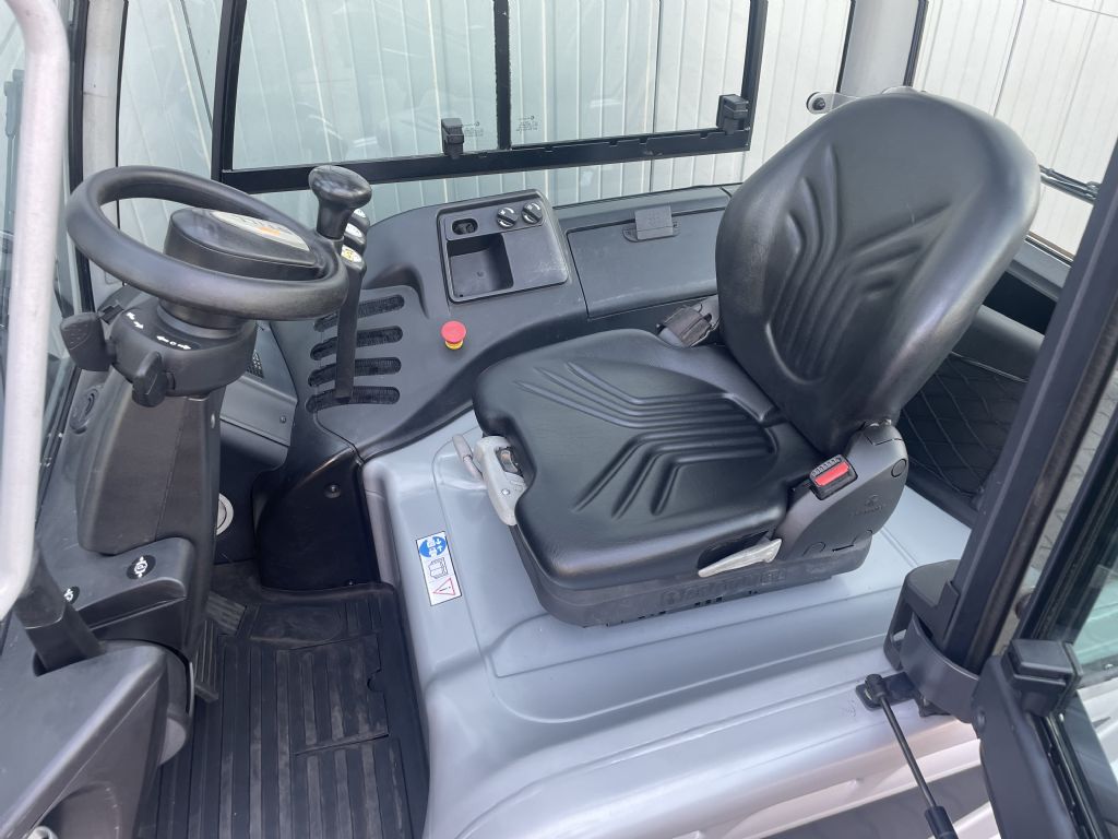 Still RX60-30L/600 - AKKU 89% - RX60 Elektro 4 Rad-Stapler www.schumacher-gabelstapler.de Still RX60-30L/600 - AKKU 89% - RX60 Elektro 4 Rad-Stapler www.schumacher-gabelstapler.de