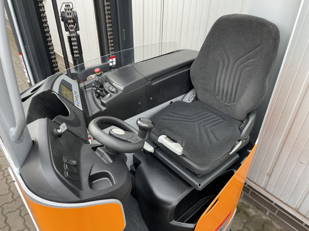 Still FM-X12 - NUR 2564 h - FM-X Schubmaststapler www.schumacher-gabelstapler.de Still FM-X12 - NUR 2564 h - FM-X Schubmaststapler www.schumacher-gabelstapler.de