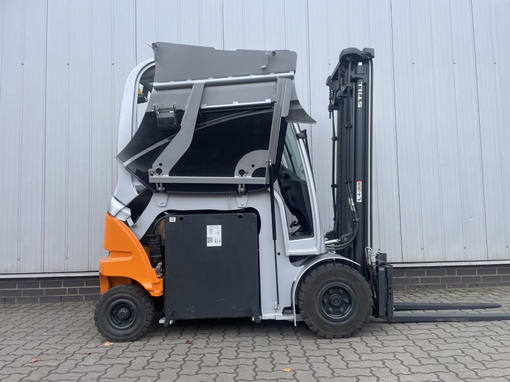 Still RX60-25 | 3653 Bst. | Batterie 88% Elektro 4 Rad-Stapler www.schumacher-gabelstapler.de Still RX60-25 | 3653 Bst. | Batterie 88% Elektro 4 Rad-Stapler www.schumacher-gabelstapler.de