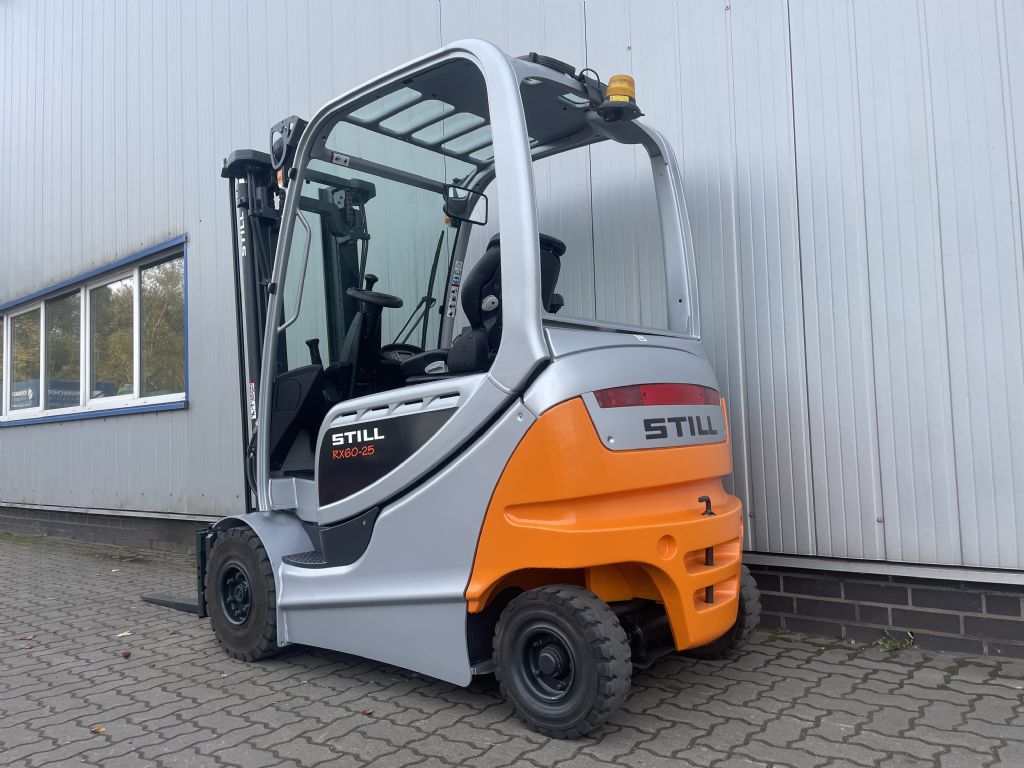 Still RX60-25 | 3653 Bst. | Batterie 88% Elektro 4 Rad-Stapler www.schumacher-gabelstapler.de Still RX60-25 | 3653 Bst. | Batterie 88% Elektro 4 Rad-Stapler www.schumacher-gabelstapler.de