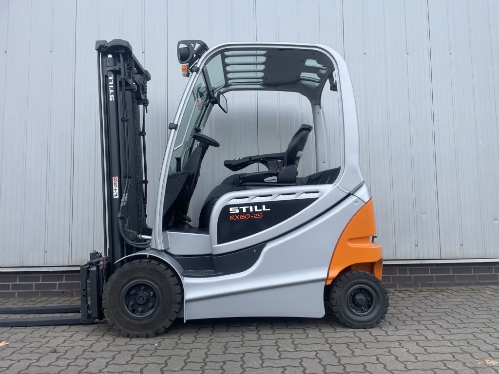 Still RX60-25 | 3653 Bst. | Batterie 88% Elektro 4 Rad-Stapler www.schumacher-gabelstapler.de Still RX60-25 | 3653 Bst. | Batterie 88% Elektro 4 Rad-Stapler www.schumacher-gabelstapler.de