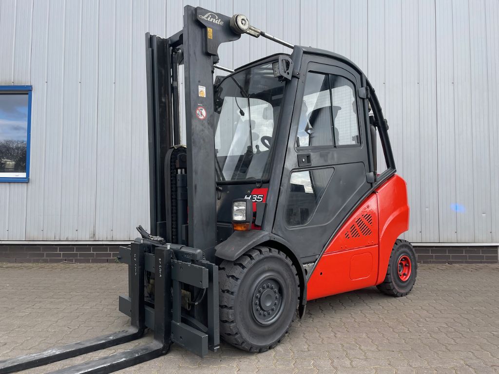 Linde H35T-01 Treibgasstapler www.schumacher-gabelstapler.de