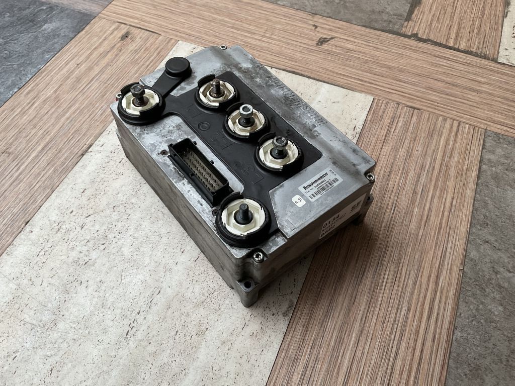 Jungheinrich AS4814i index F 50056139 / 51003138 / 51033181 / 50460982 Regeling Elektrische regelingen www.sfpartspro.com