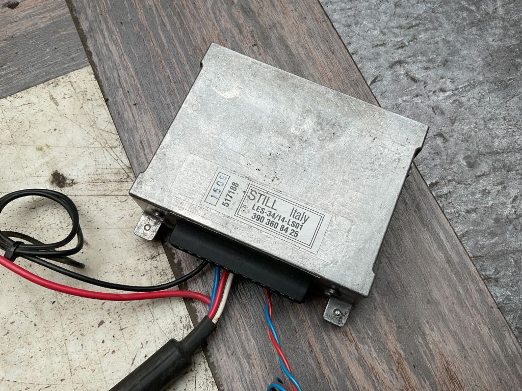 Still 3903608425 / LES-34/14-LS01 Elektrische regelingen www.sfpartspro.com