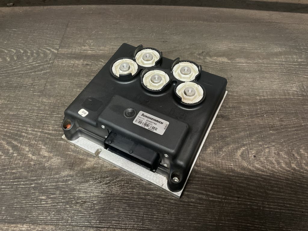 Jungheinrich 50460792 / AS 2405 Electrical controls and components www.sfpartspro.com