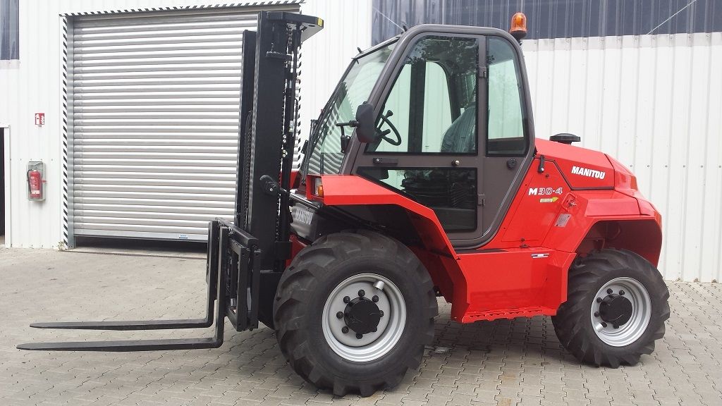 Manitou M30-4T Gelndestapler www.sixt-foerdertechnik.de