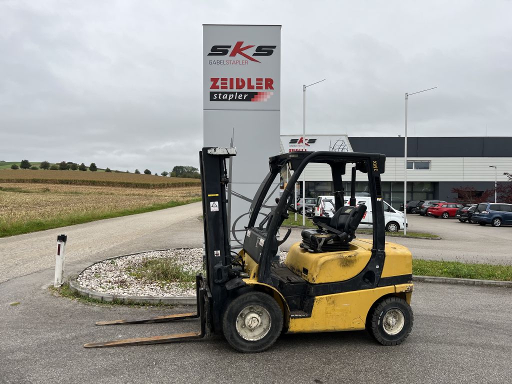 Yale GDP25 VX FREIHUB Dieselstapler www.sks-stapler.at