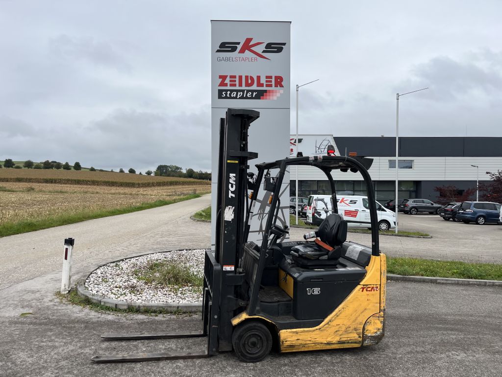 TCM A2N1L16Q FREIHUB Elektro 3 Rad-Stapler www.sks-stapler.at