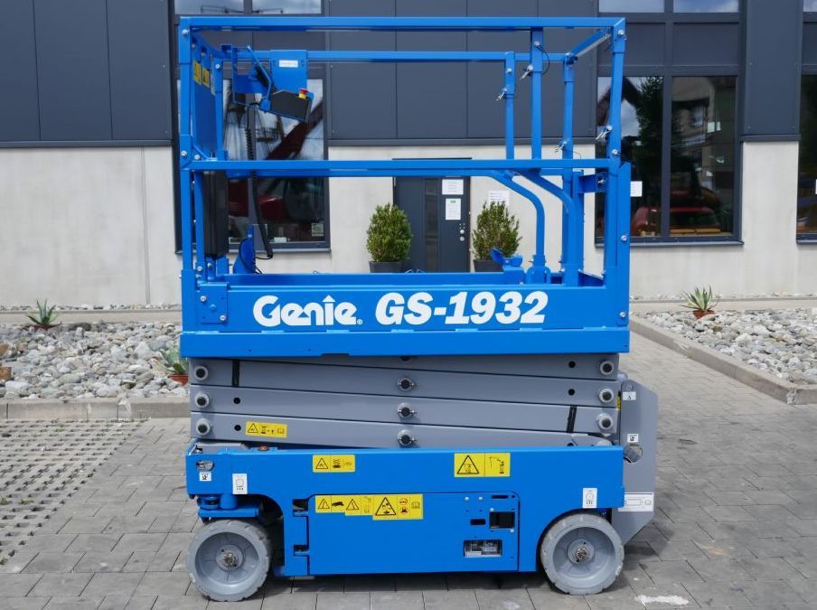 Genie GS-1932 Scherenarbeitsbhne www.sks-stapler.at