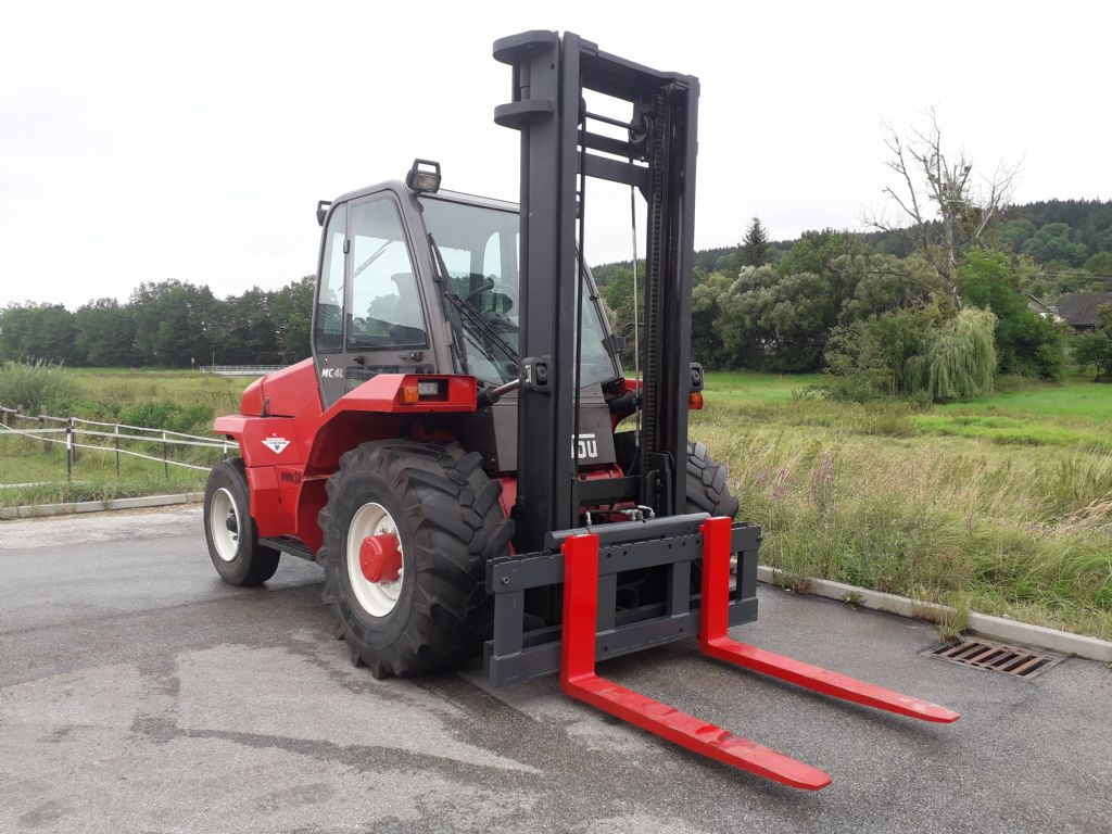 Manitou MC40PS Gelndestapler www.zeidlerstapler.at