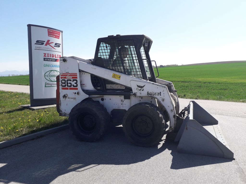 Bobcat 863 Kompaktlader www.sks-stapler.at