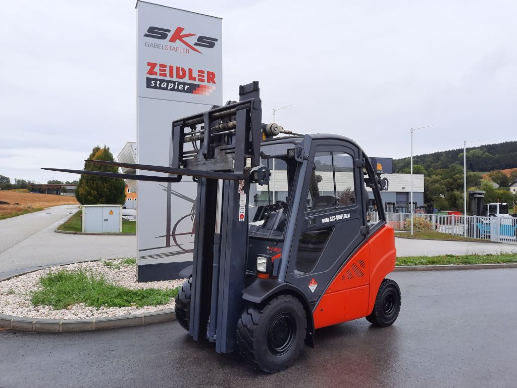 Linde H30D - 02 Dieselstapler www.zeidlerstapler.at