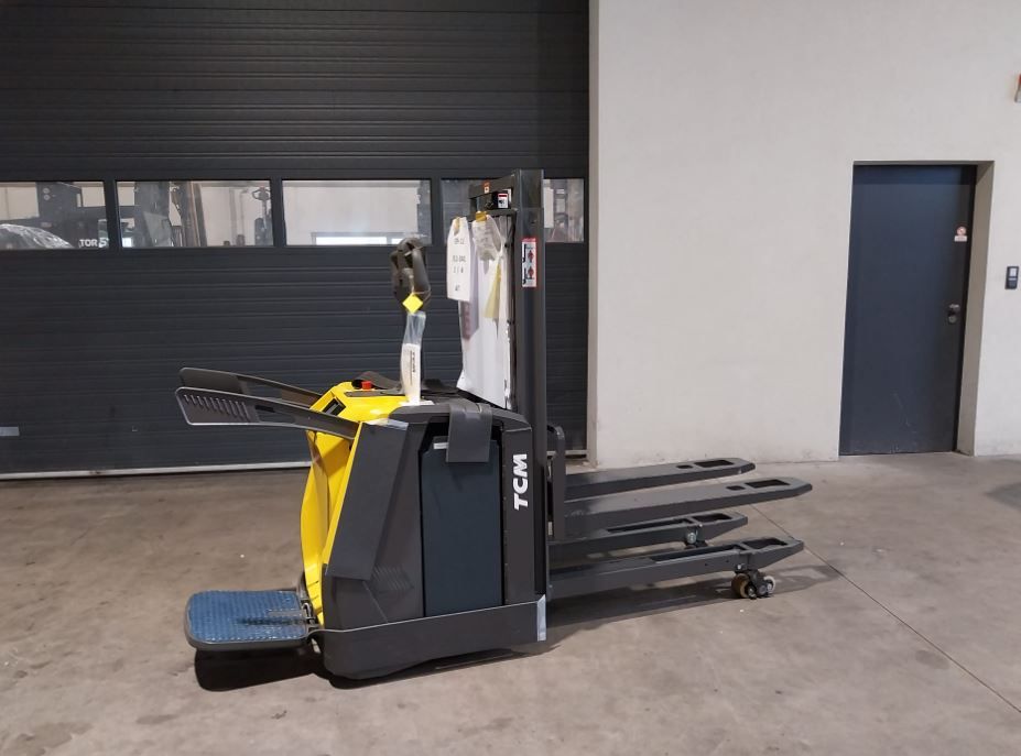 TCM SRD20-N3 NEUMASCHINE Doppelstockstapler www.sks-stapler.at