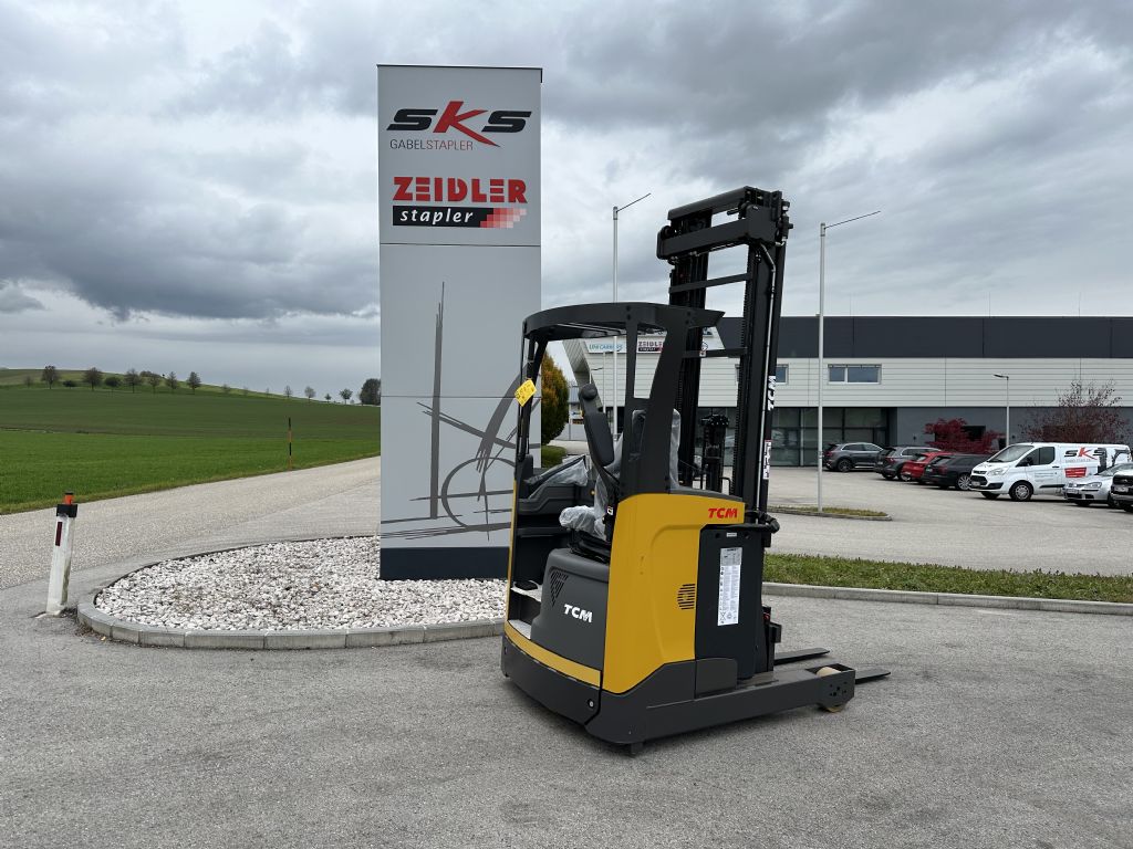 TCM RTM200 NEUGERT Schubmaststapler www.sks-stapler.at