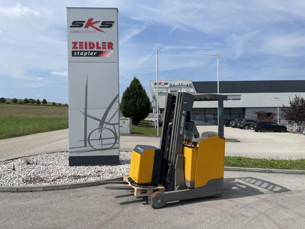 Jungheinrich ETV216 Schubmaststapler www.zeidlerstapler.at
