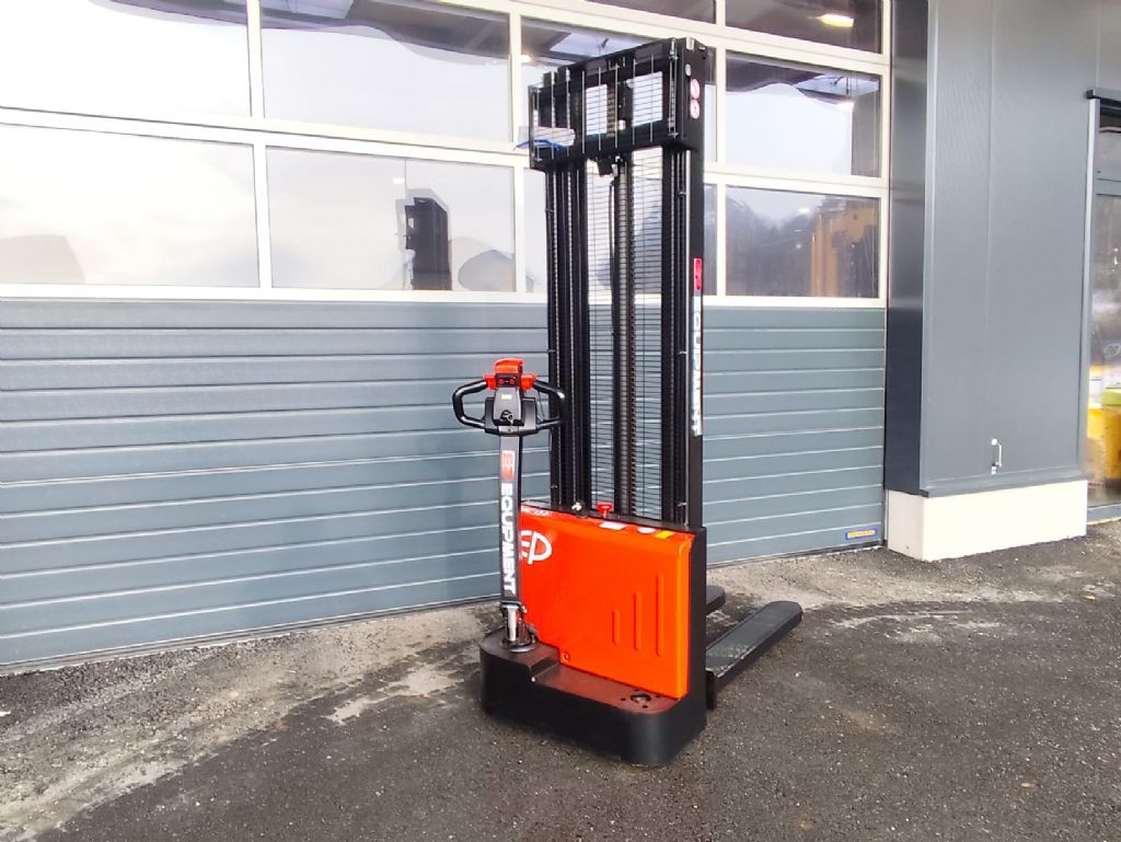 EP ESL122 Lithium NEUMASCHINE Hochhubwagen www.sks-stapler.at