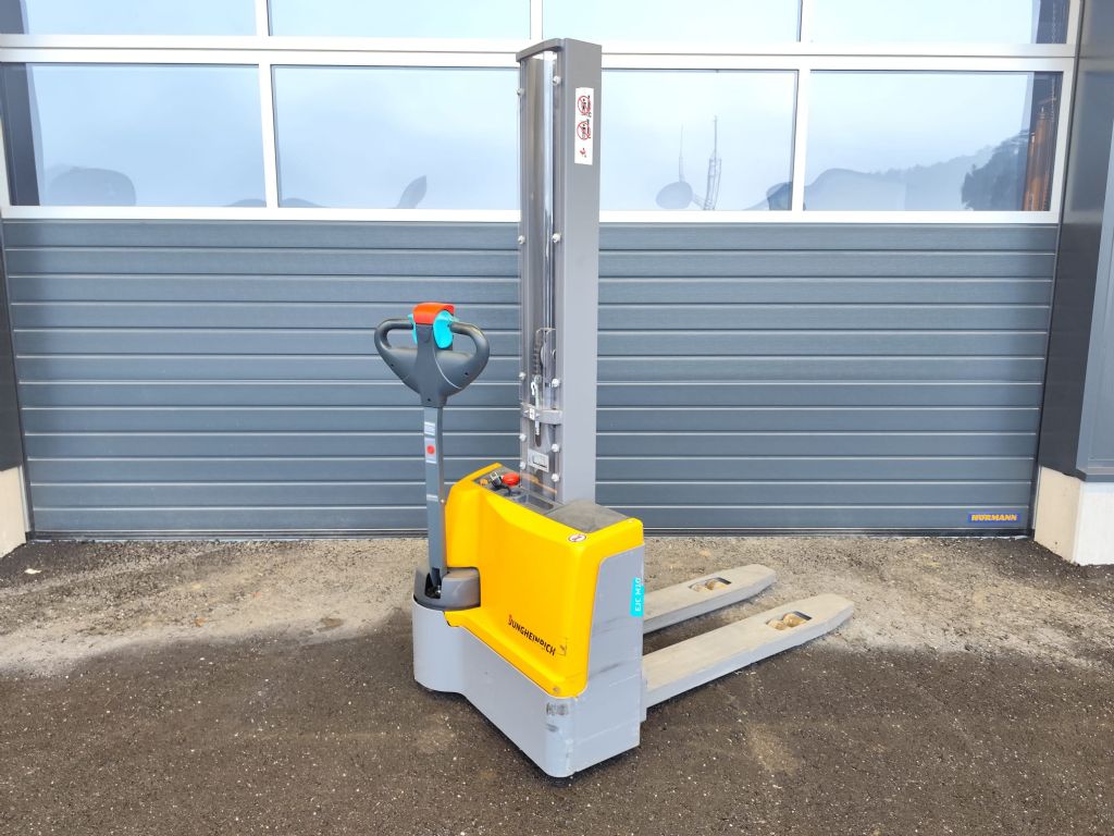 Jungheinrich EJC M10 Hochhubwagen www.sks-stapler.at
