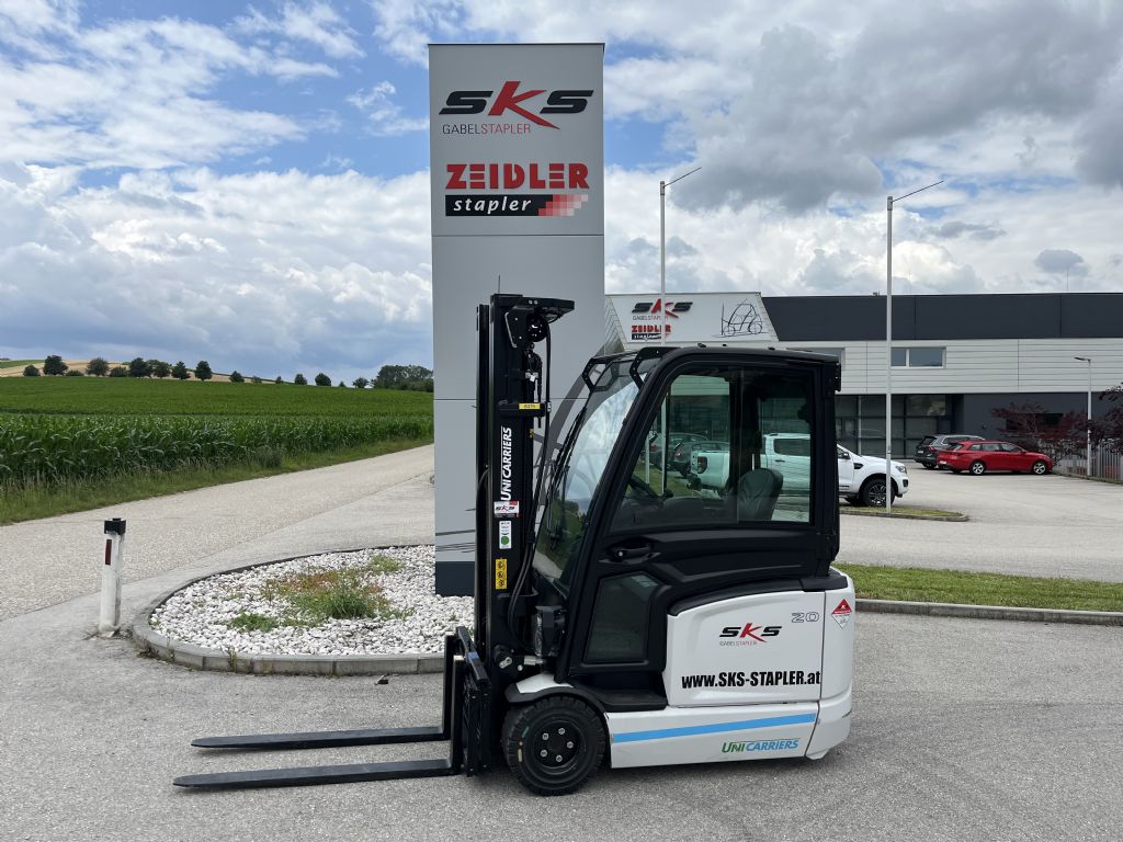 UniCarriers MXS3-20L Elektro 3 Rad-Stapler www.sks-stapler.at