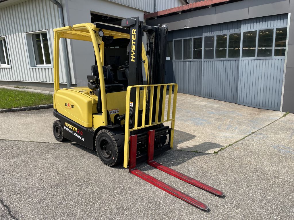 Hyster-J2.5XN-Elektro 4 Rad-Stapler-http://www.k-trucks.de