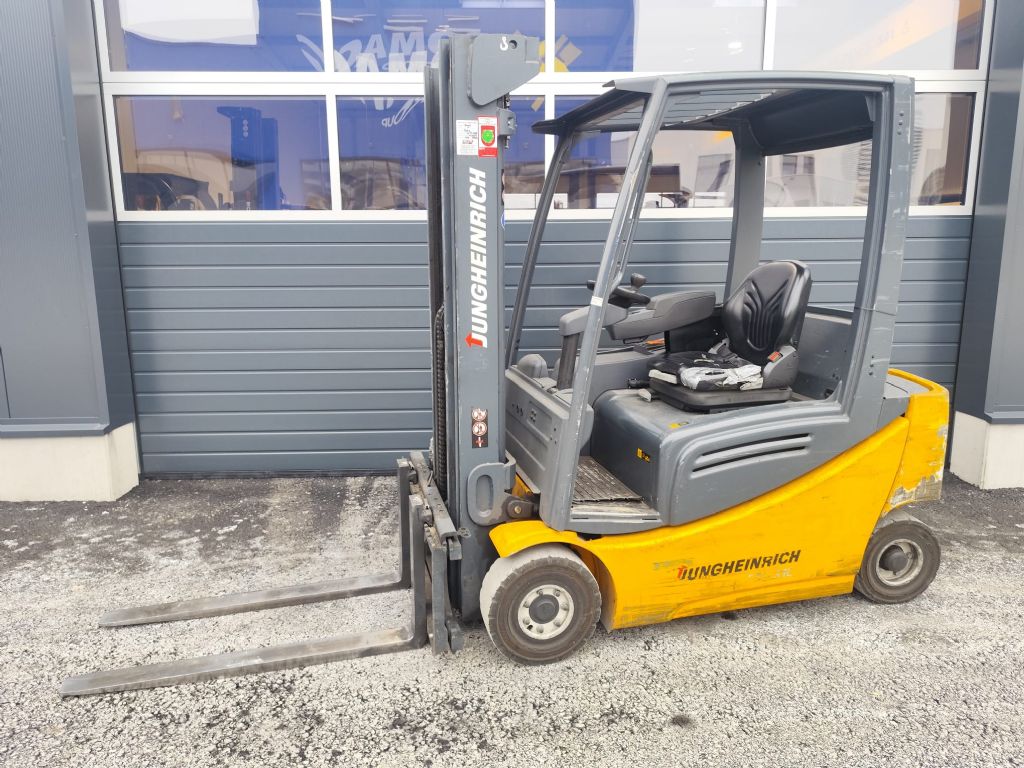 Jungheinrich EFG 316  Elektro 4 Rad-Stapler www.sks-stapler.at