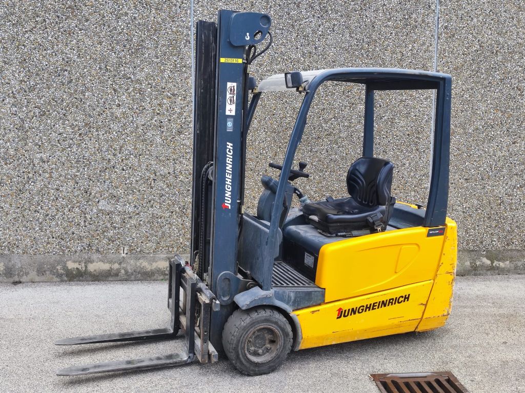 Jungheinrich EFG DF 20 MP Batterie 2022 Elektro 3 Rad-Stapler www.zeidlerstapler.at