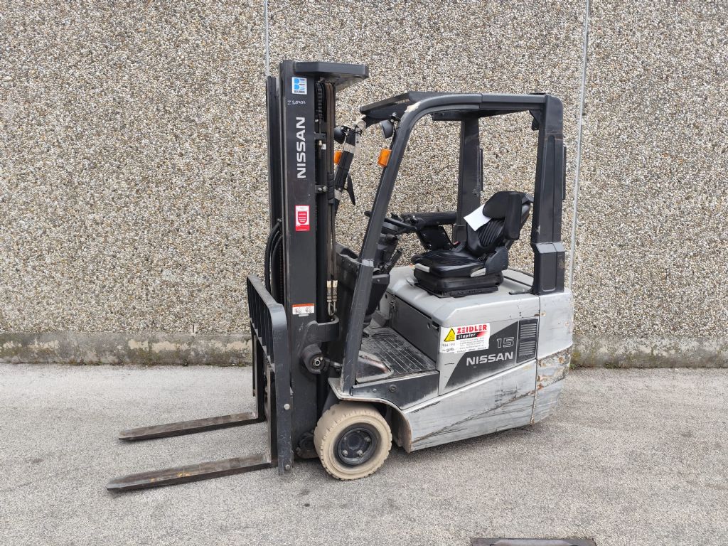Nissan S1N1L15Q Elektro 3 Rad-Stapler www.zeidlerstapler.at