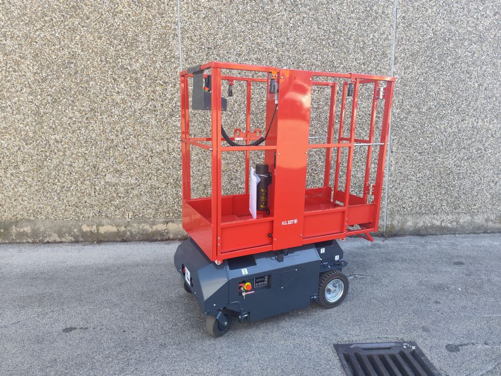 Braviisol LUI HD 227WD NEUMASCHINE Gelenkteleskopbhne www.sks-stapler.at