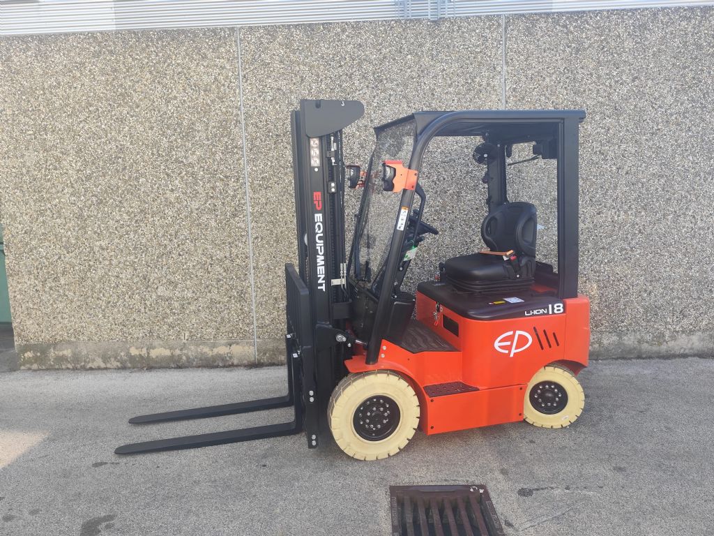 EP EFL181 NEUMASCHINE Elektro 4 Rad-Stapler www.sks-stapler.at