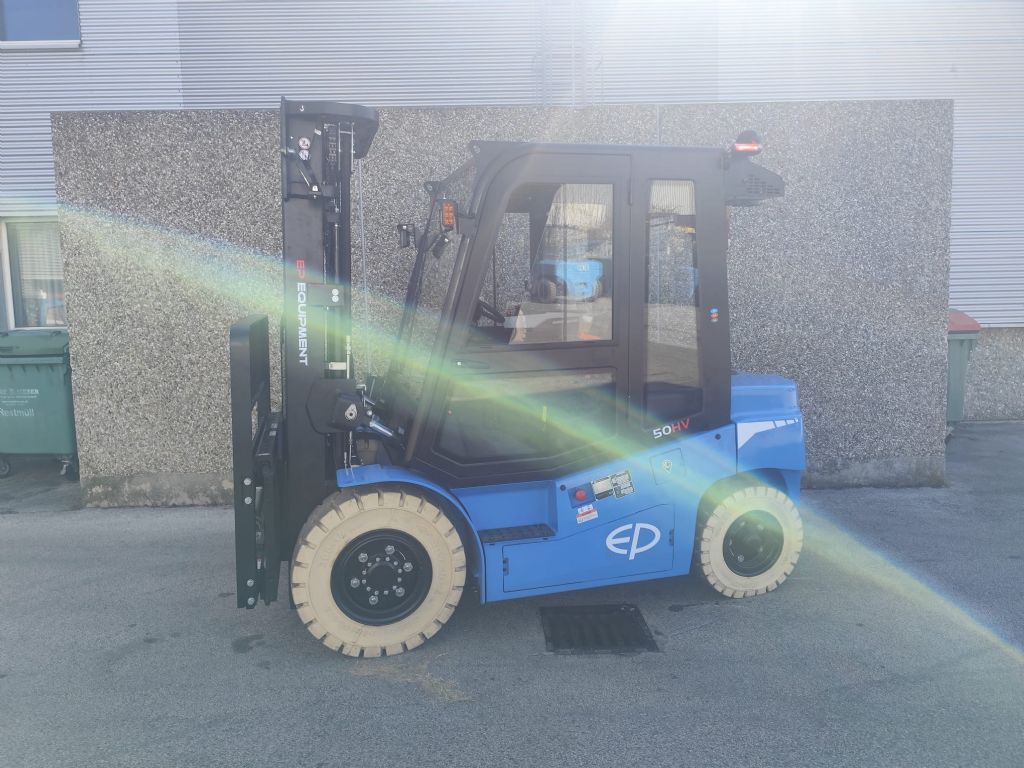 EP-EFL503-HV-6 NEUMASCHINE-Elektro 4 Rad-Stapler-http://www.k-trucks.de
