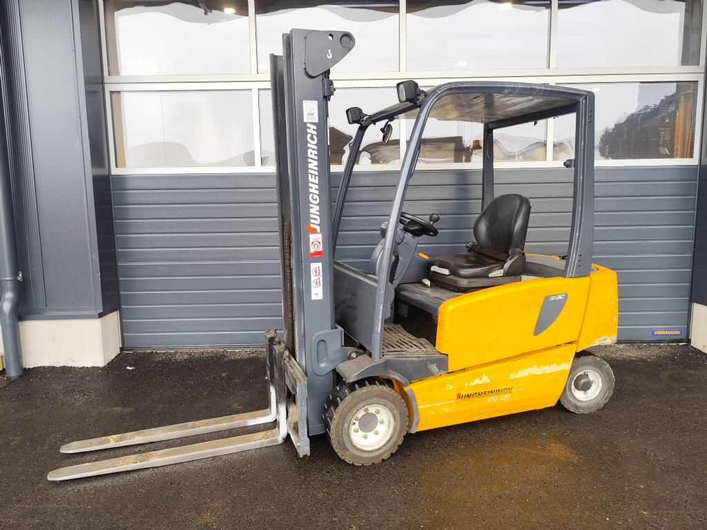 Jungheinrich EFG320 Elektro 4 Rad-Stapler www.sks-stapler.at