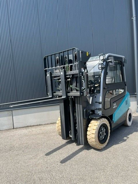 Baoli KBE30 G1 Elektro 4 Rad-Stapler www.staplerprofi.co.at