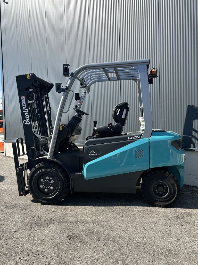 Baoli KBE35 LI Elektro 4 Rad-Stapler www.staplerprofi.co.at